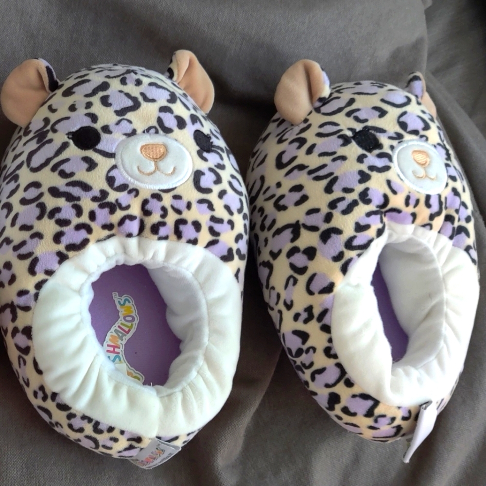 Squishmallows Kids Cheetah Slipper Girl's